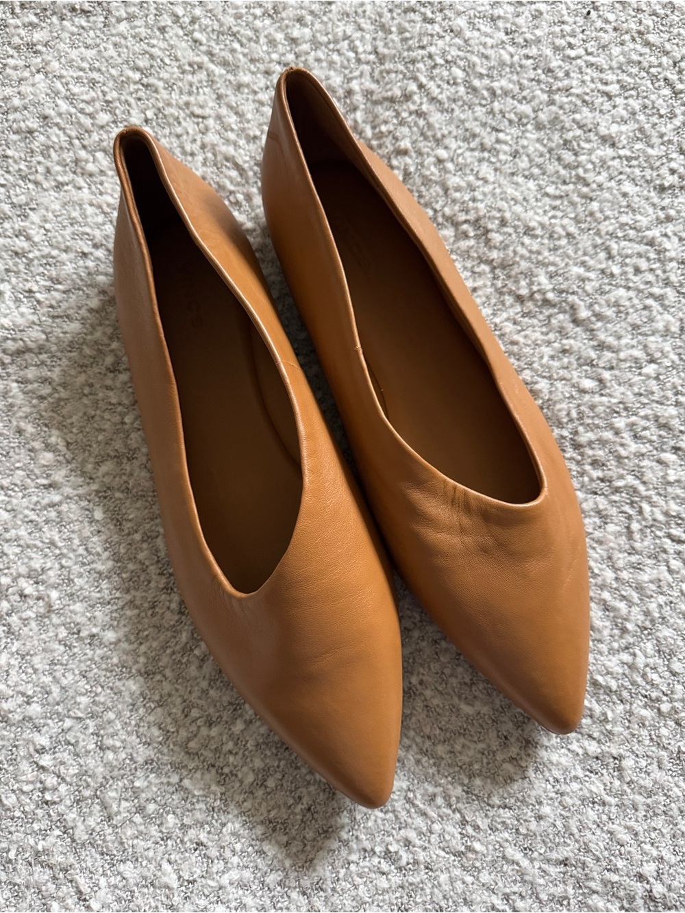 NWOT Vince Lex Pointed Toe Flats | 10 | Tan